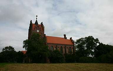 Blick auf die Kirche in Linum
